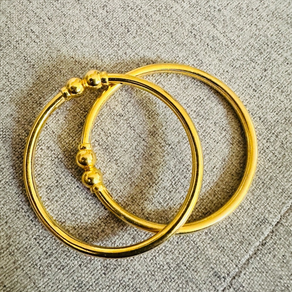 Womens Vintage 22K pure Yellow Gold bangle Bracelet 31 grams pairs